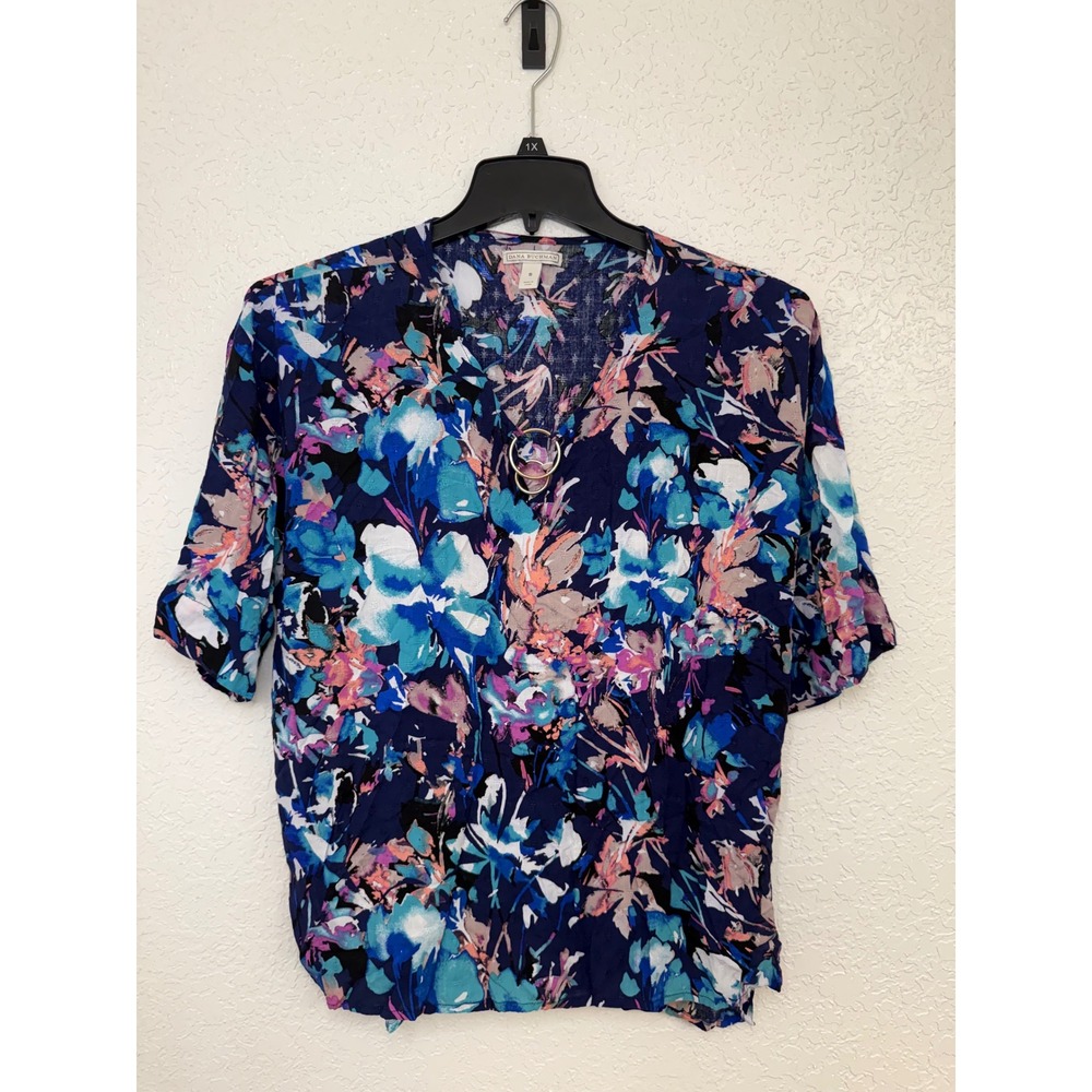 Dana Buchman Womens Navy Blue Floral V-Neck Blouse with Gold Ring Detail Size S